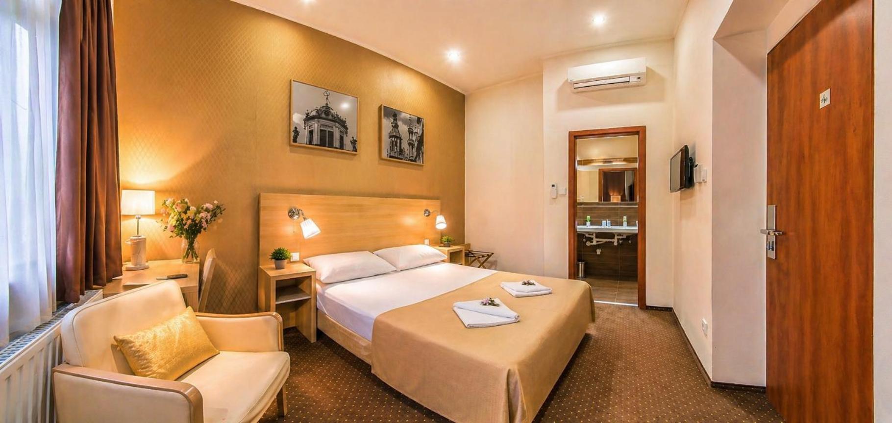 Budapest Citi Guesthouse - Contactless Self Check In