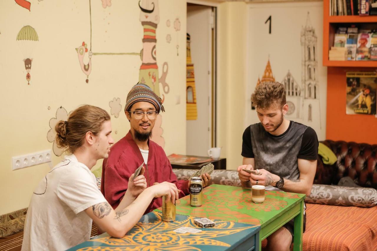 Bazar Hostel - Budapest