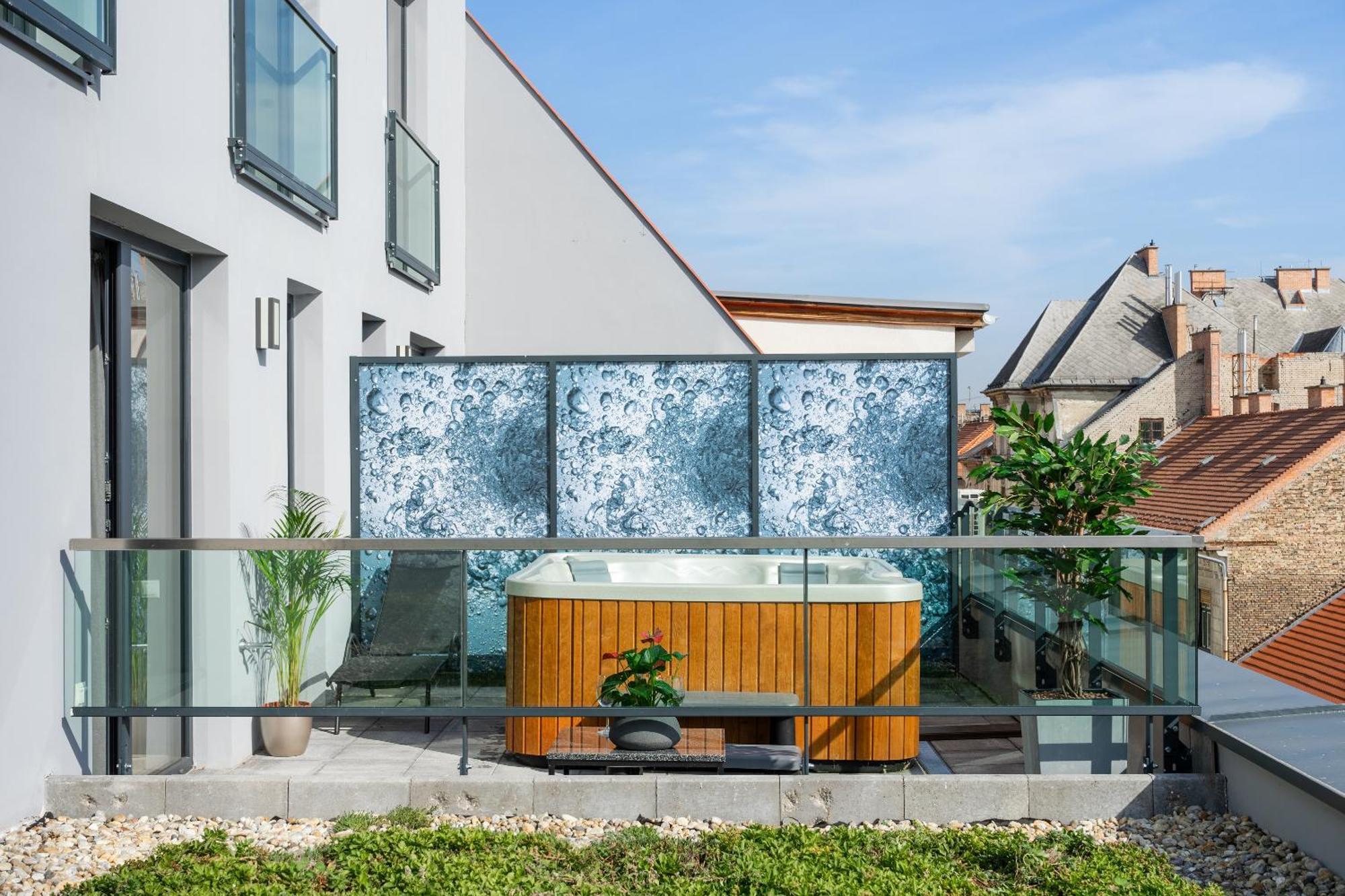 Onyx Luxury Budapest