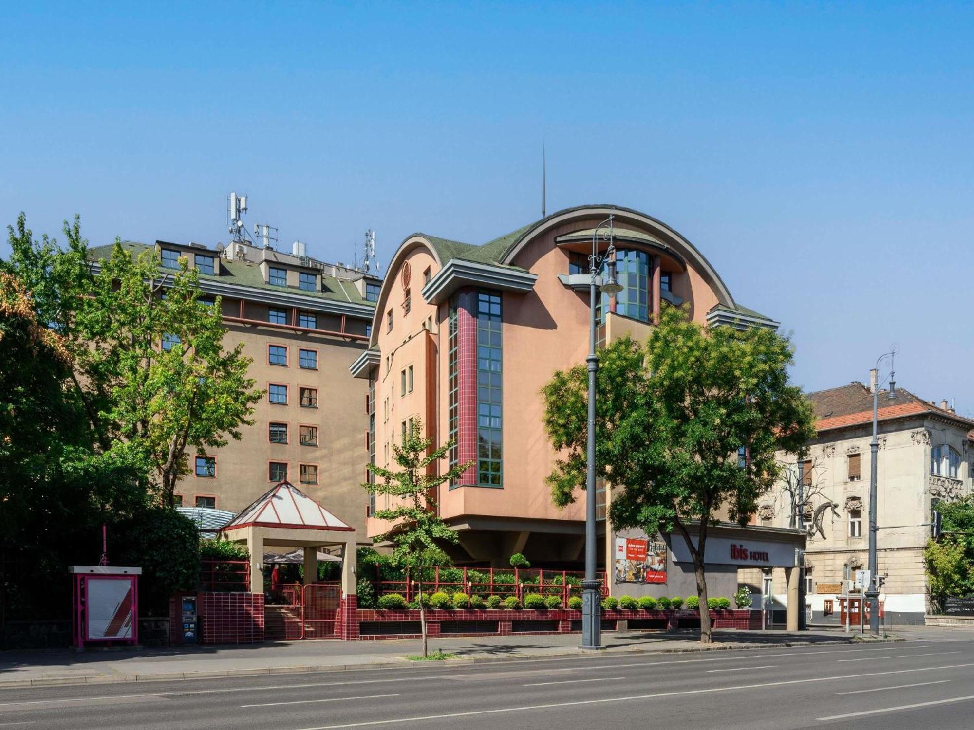 Ibis Budapest Heroes Square
