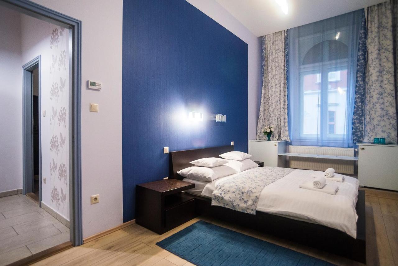 Budapest Rooms Bed And Breakfast