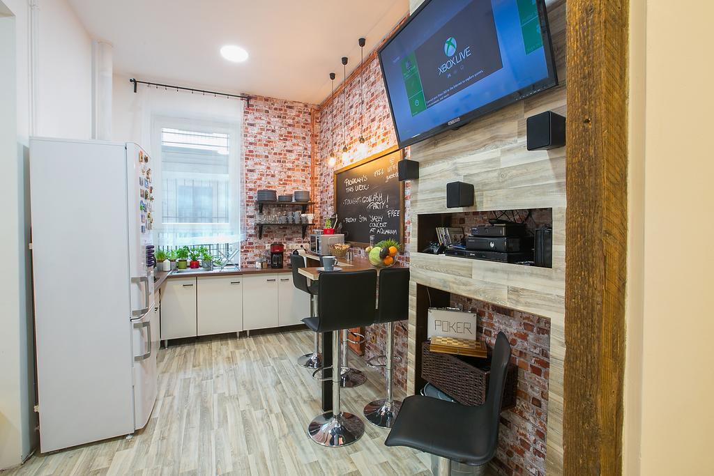 Friends Hostel & Apartments