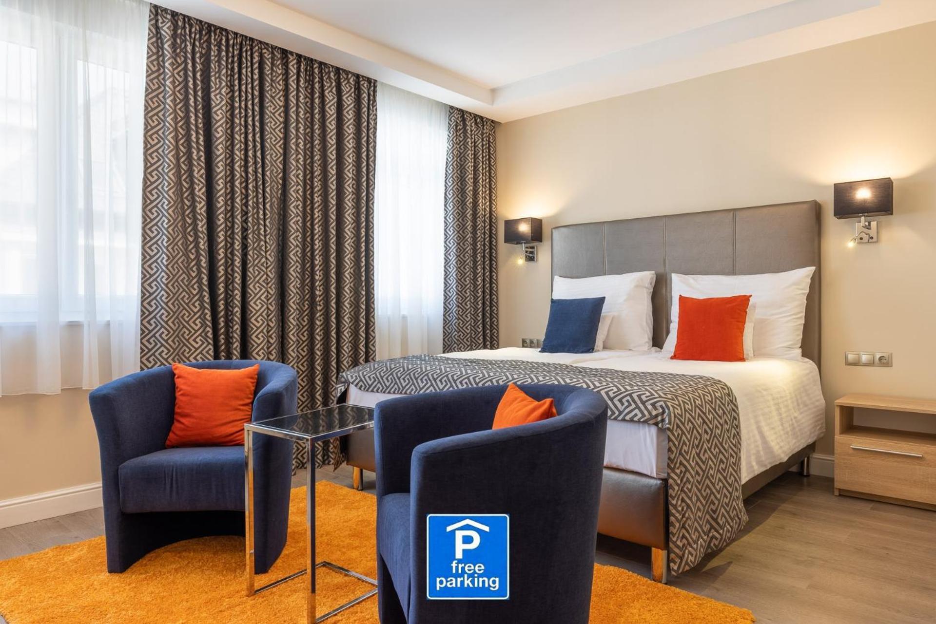 Silver Crown Hotel & Residence, Palace Quarter